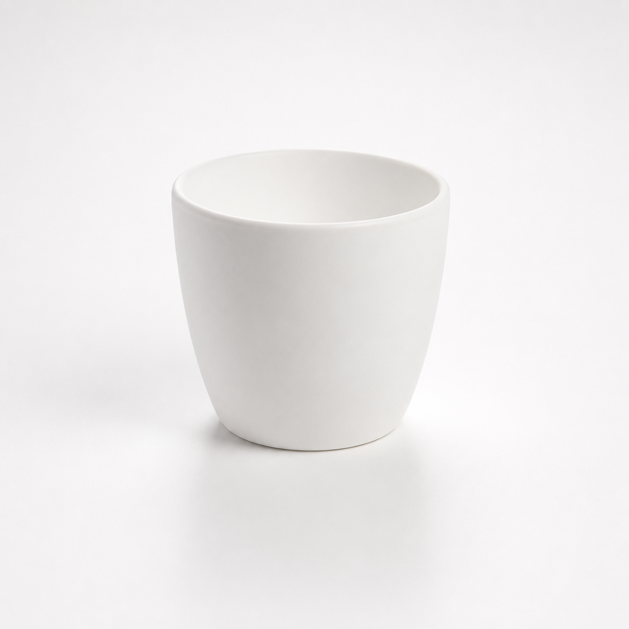 Marlow Pot - 3", 4" ,6", 8",10"& 12" White & Black View full details