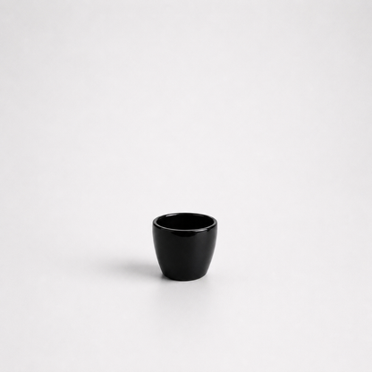 Marlow Pot - 3", 4" ,6", 8",10"& 12" White & Black View full details